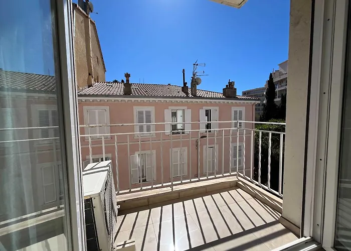 C067-beau A 100 M Des Plages Et Proche Palais